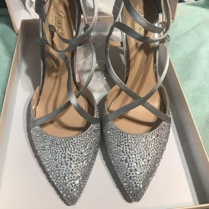 Badgley Mischka silver shoes